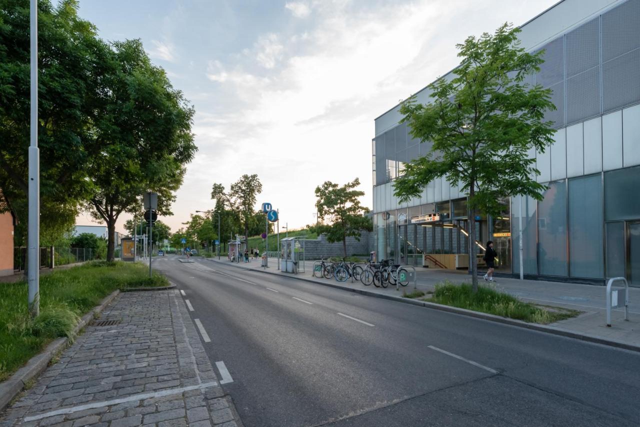 Appartement Gruene Ruhelage, 20 Minuten Ins Zentrum Und Parkgarage Wenen