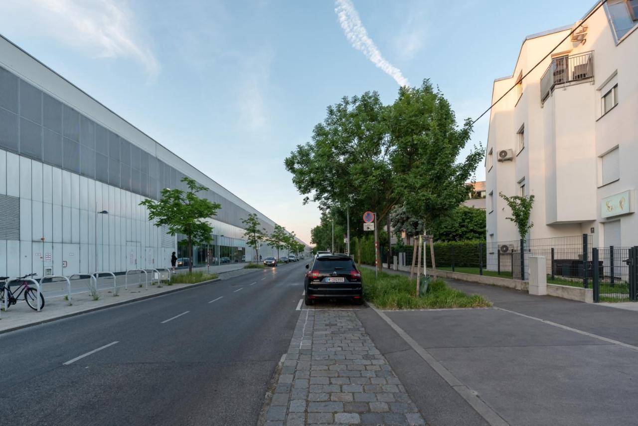 Gruene Ruhelage, 20 Minuten Ins Zentrum Und Parkgarage Appartement